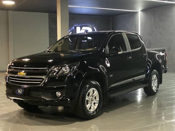 CHEVROLET S10 2.8 LT 4X4 CD 16V TURBO DIESEL 4P AUTOMÁTICO CHEVROLET S10 2.8 LT 4X4 CD 16V TURBO DIESEL 4P AUTOMÁTICO